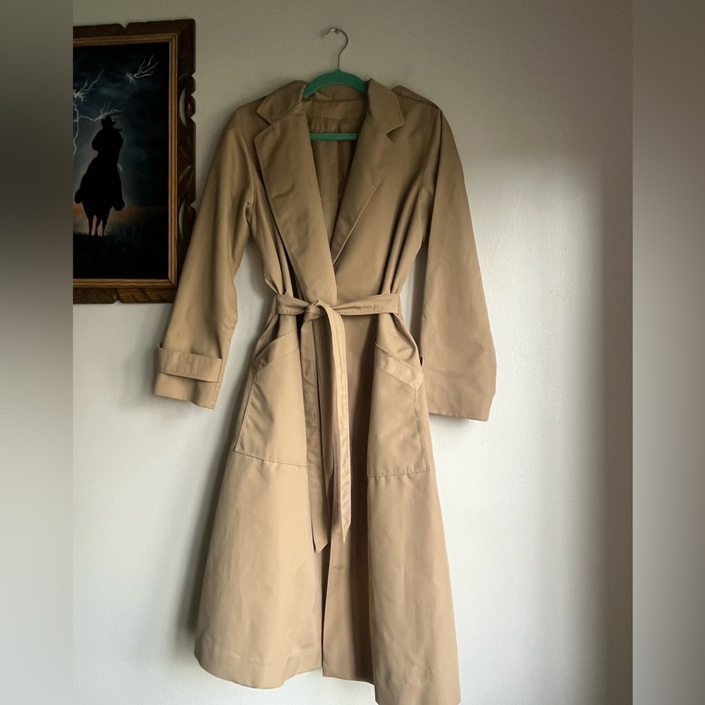 Vintage American Bazaar Tan Trench Jacket